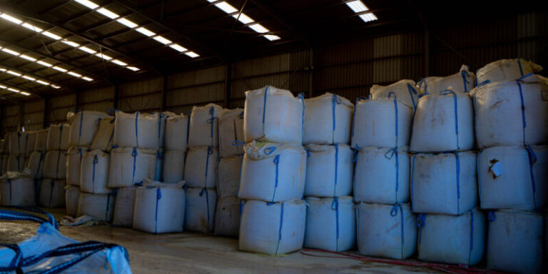 cobalt hydroxide in packs