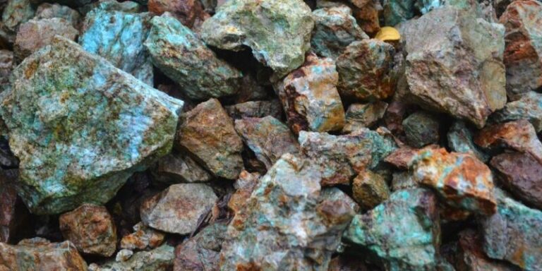 copper-ore-e1617278519700