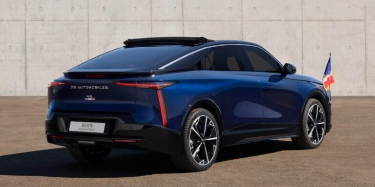 France Unveils Presidential DS No8 as First All-Electric State Vehicle