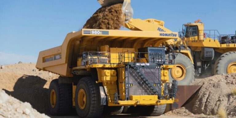 Barrick and Komatsu Seal $440M Deal to Power Reko Diq with Electric Mining Equipment