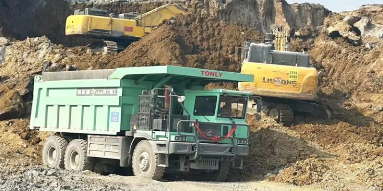 Rio Tinto Trials Battery-Swap Electric Haul Trucks at Oyu Tolgoi Mine