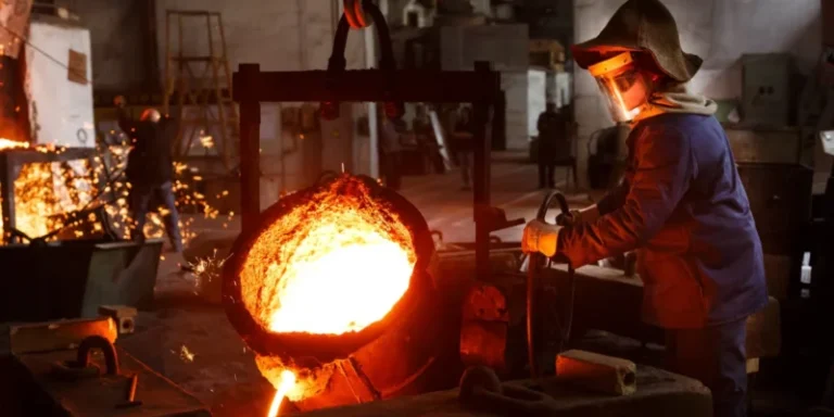 South Africa’s Last Manganese Smelter Faces Closure as Power Costs Soar