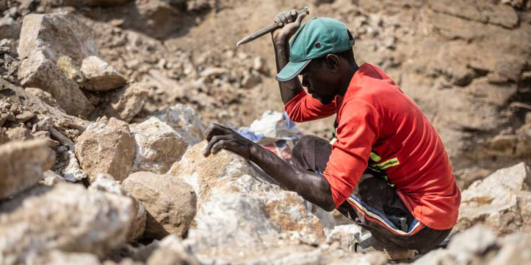 Nigeria Defends Mining Reforms Amid Lithium Licence Dispute with Foreign-Linked Firm