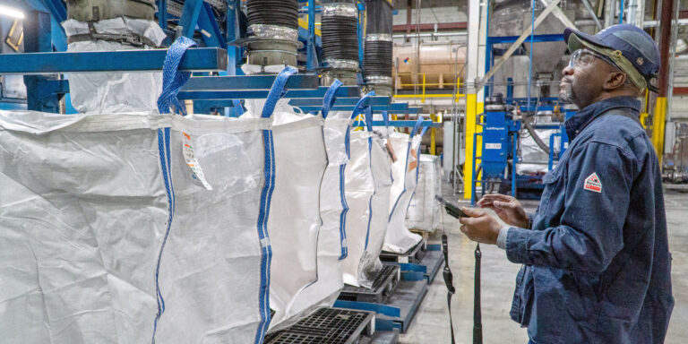 Trafigura Signs 10-Year Offtake Agreement for 80,000 Tons of U.S. Battery-Grade Lithium