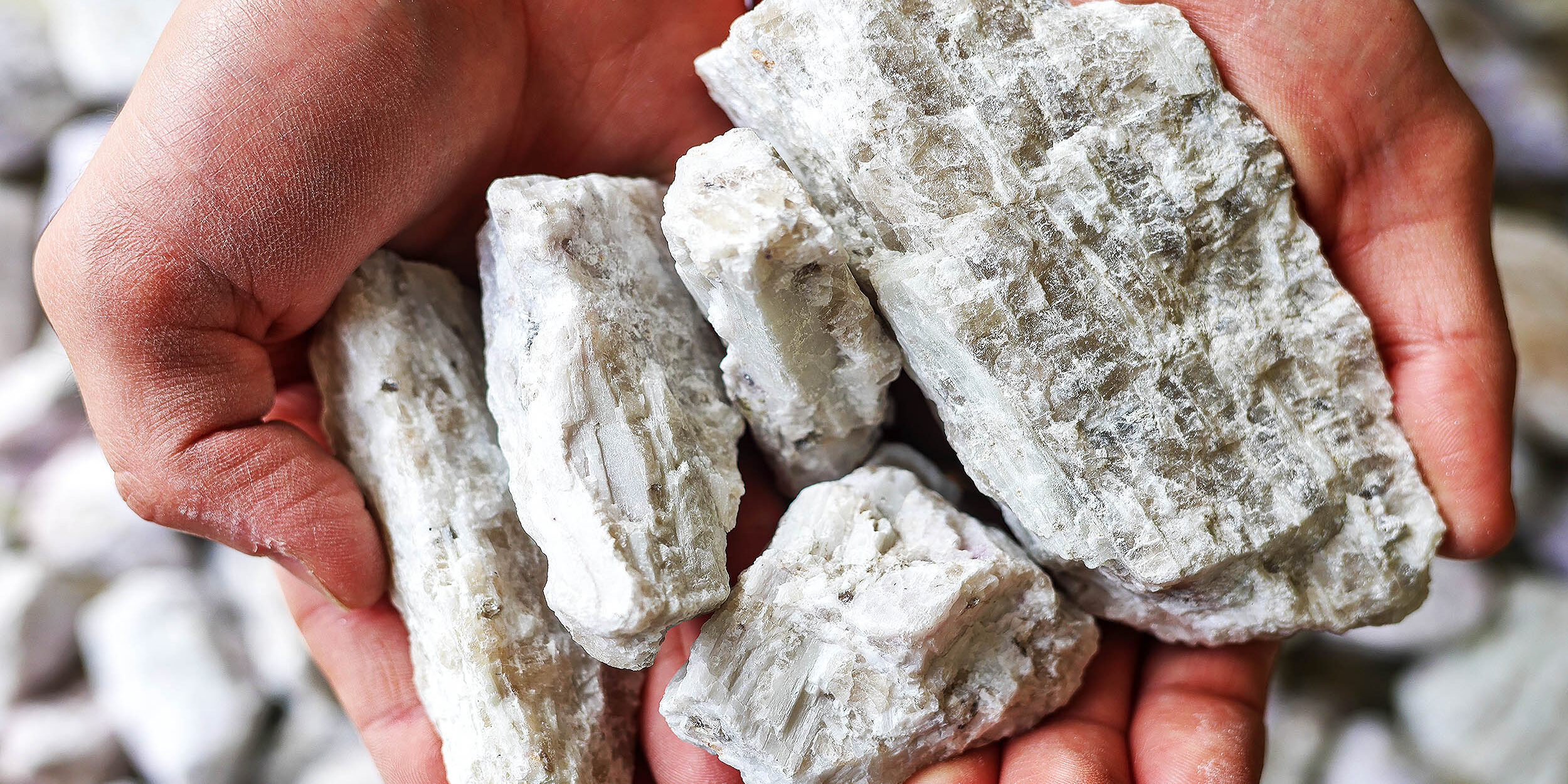 lithium-mine_McDermitt-Caldera_1-5-trillion-dollars_1m
