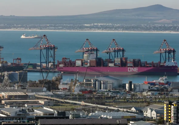 Top Manganese Firms Mull Bid for New South Africa Export Hub