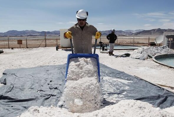 Lithium and PGMs Drive Zimbabwe’s Mineral Sales to Record First-Quarter Growth