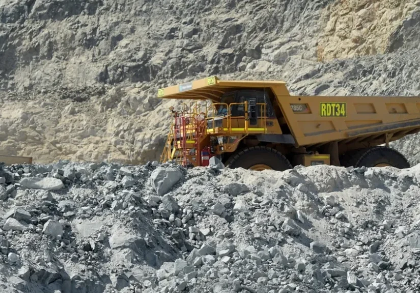 Zimbabwe Maintains 2027 Lithium Export Ban Despite Industry Processing Challenges