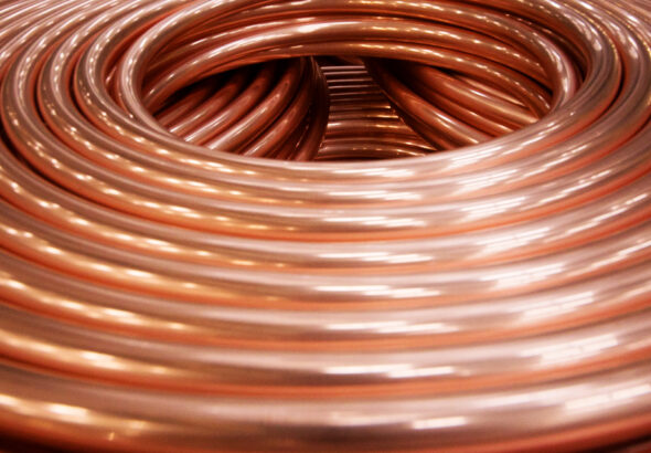 Copper Falls to US$13,981 as Rising LME Stocks Ease Supply Tightness